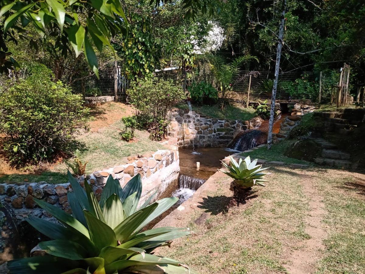 Pousada Vertente Das Aguas Лумиар Екстериор снимка